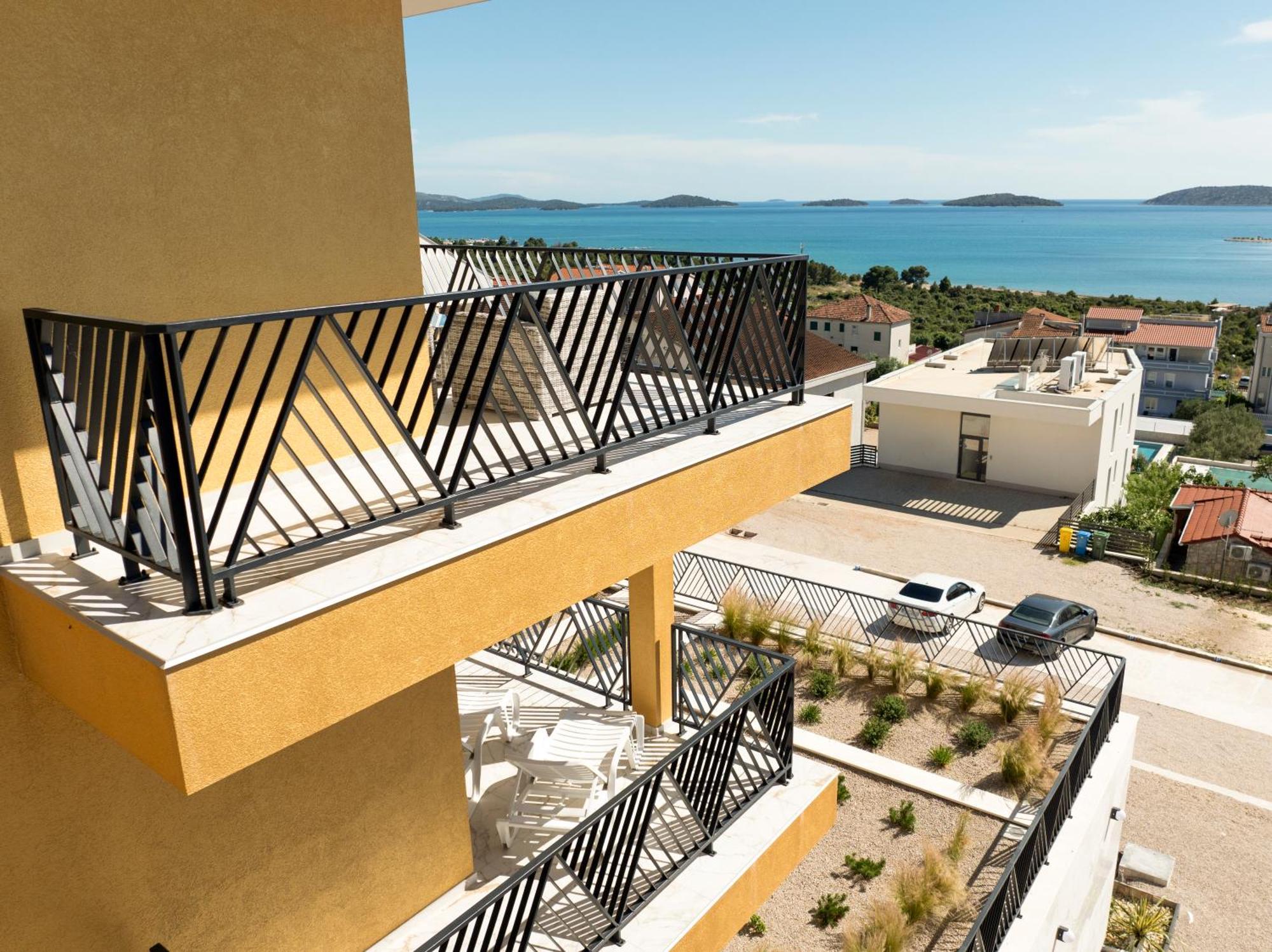 Mediterana Art Deco Resort (Adults Only) Šibenik Dış mekan fotoğraf